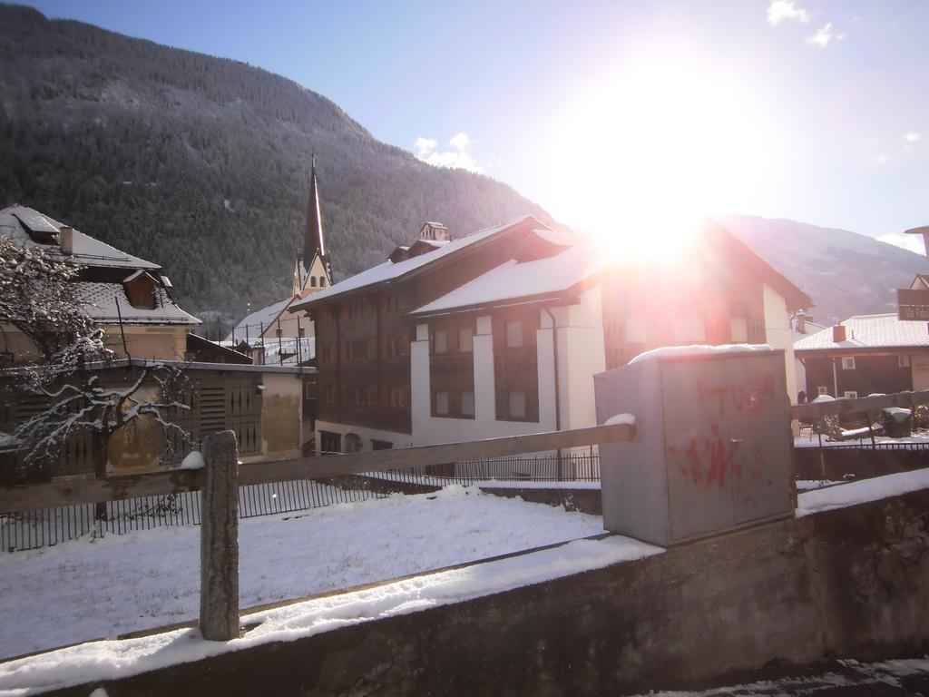 Casa Job - Gasthaus - Sauna, Whirlpool - Trun Exterior foto